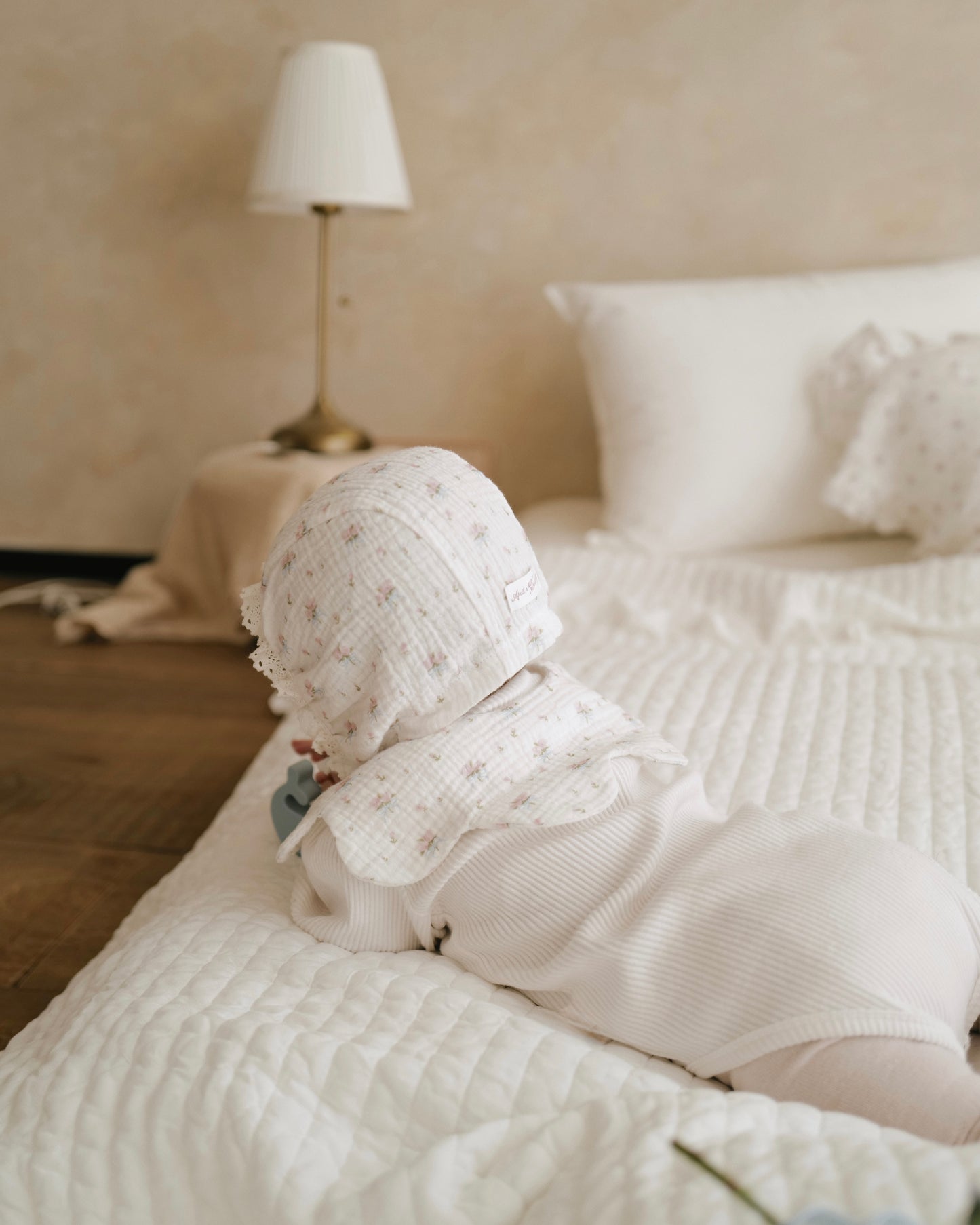 BB x April 🍑 紗棉荷葉邊嬰兒帽 - RIBBONED ROSE